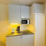 Quiet Private Easy Metro & Airport Access * Vantaa