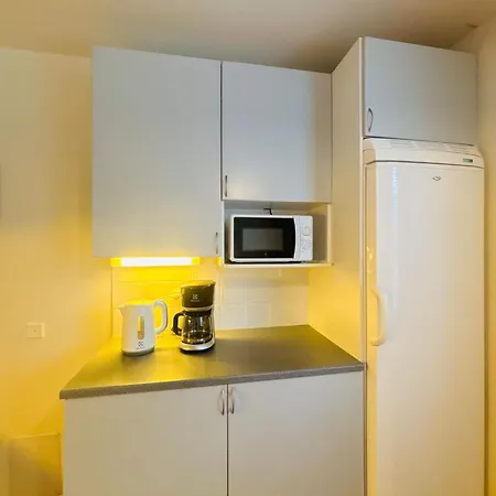 Quiet Private Easy Metro & Airport Access * Vantaa