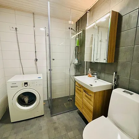 Quiet Private Easy Metro & Airport Access
