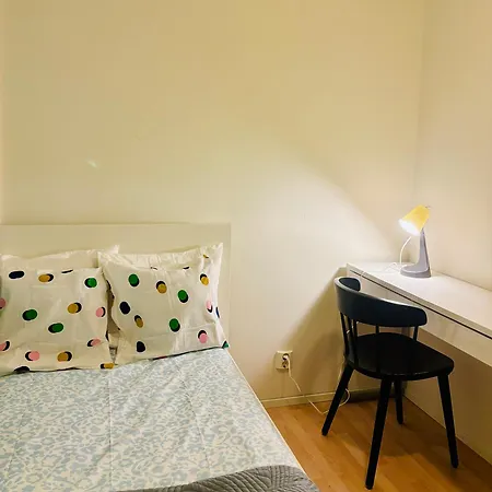 Quiet Private Easy Metro & Airport Access