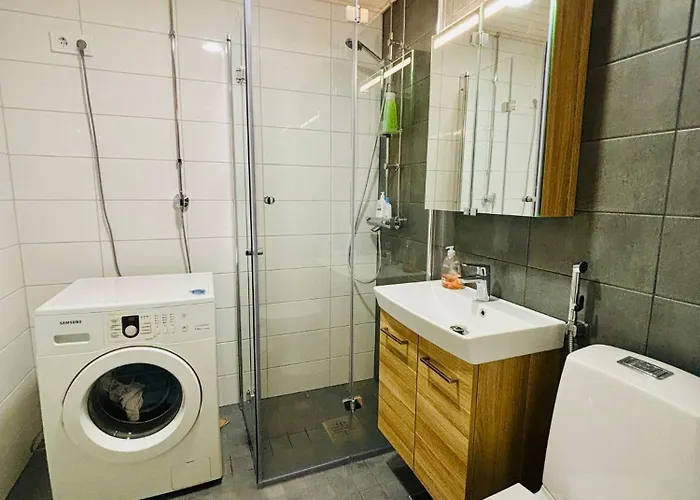 Quiet Private Easy Metro & Airport Access